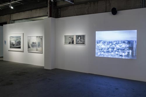 Appareiller - L'Étranger, une lumière noire et verte - Palais de Tokyo